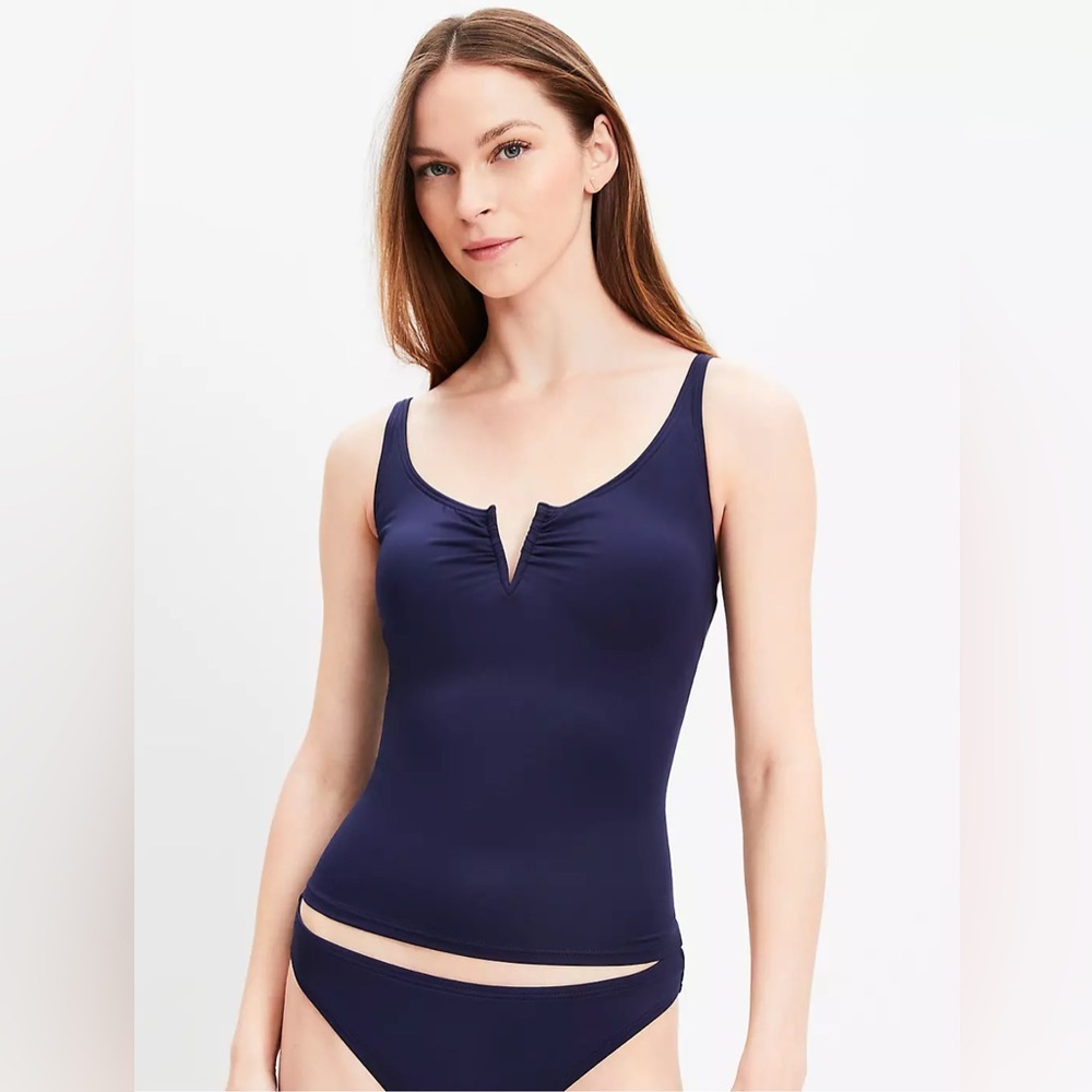 LOFT Beach. Beachcomber V Wire Tankini Top